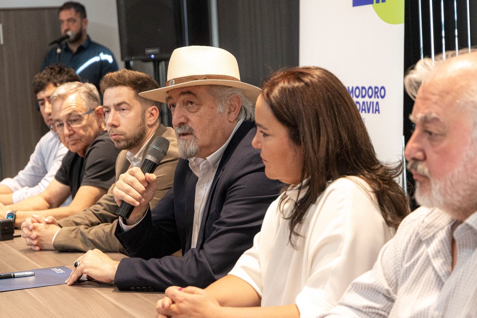 Othar firmó el convenio para generar distribución comunitaria de energía renovable en Comodoro  El proyecto entre el sector público-privado avanza con la implementación de la Generación Distribuida Com