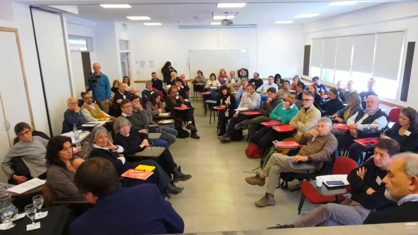 Convocan desde Bariloche a debatir una nueva arquitectura para la universidad, la ciencia y la tecnología para un proyecto nacional