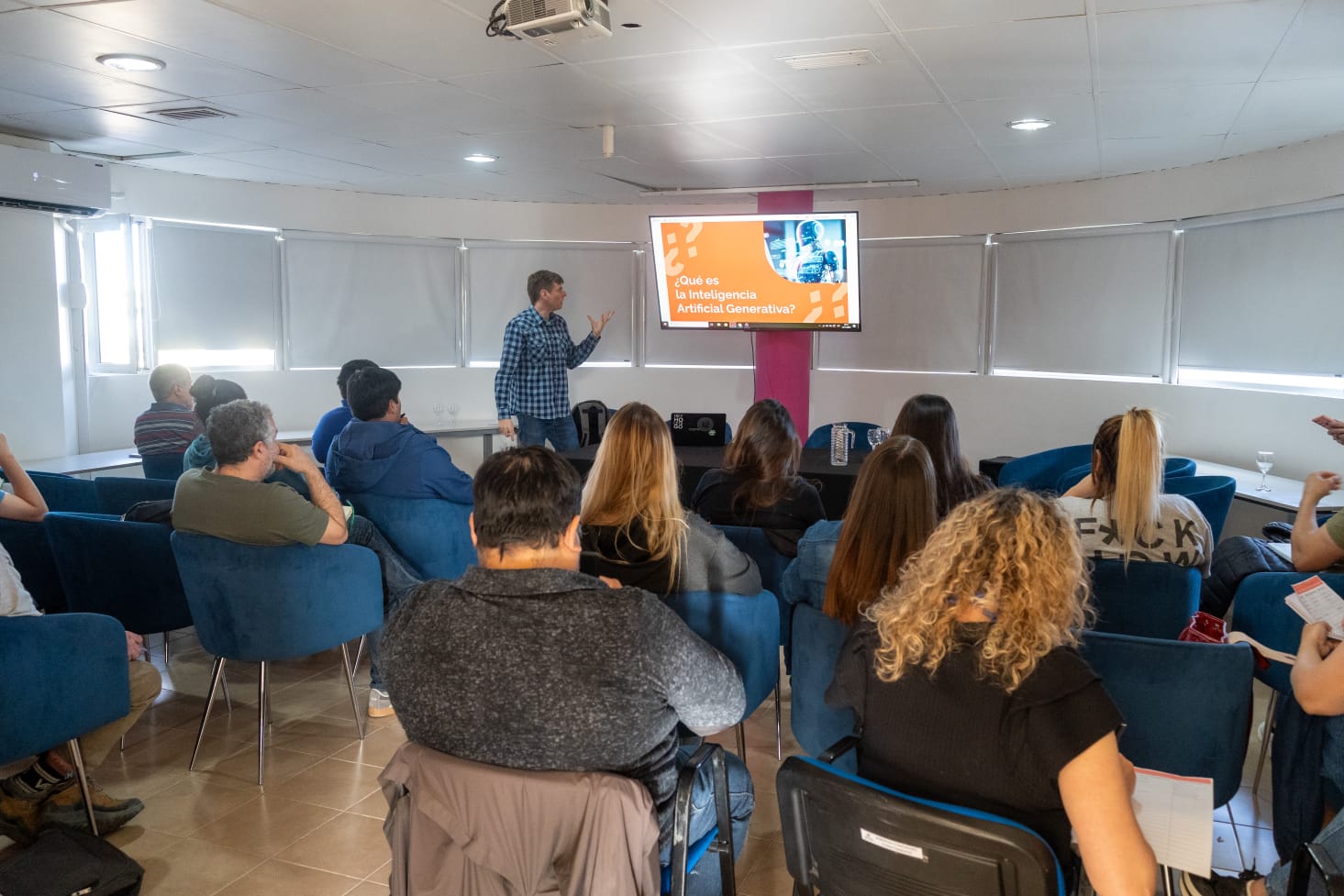 Comodoro Conocimiento impulsa nuevas capacitaciones en Industria 4.0