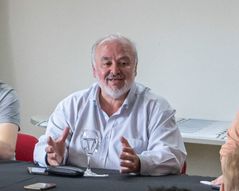 Con 200 inscriptos, Comodoro Conocimiento inició exitosamente la primera diplomatura de …